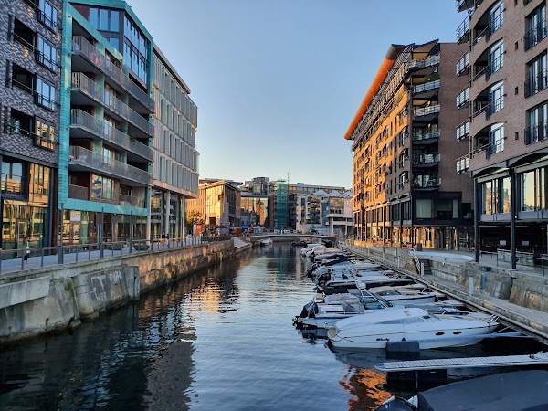 Kveldstur på Aker Brygge og Tjuvholmen – Utendørs, Oslo